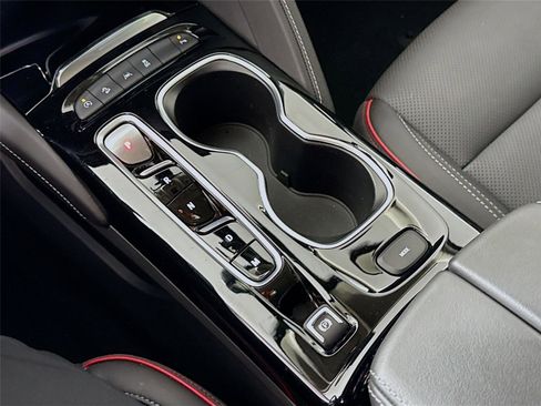 Used 2023 Buick Envision Essence w/ Sport Touring Package image 10