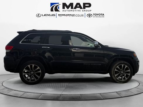 Used 2018 Jeep Grand Cherokee Overland image 6