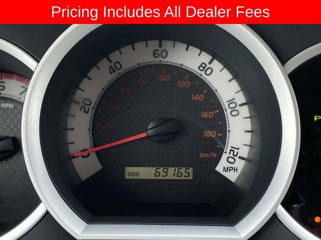 Used 2014 Toyota Tacoma PreRunner w/ SR5 Package RWD image 26