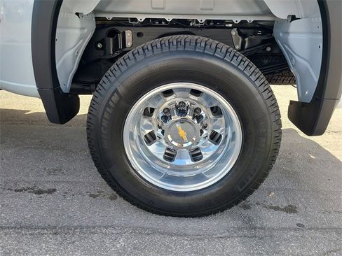 New 2026 Chevrolet Silverado 3500 High Country w/ Technology Package image 10
