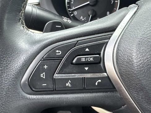 Used 2019 INFINITI QX50 Luxe w/ Navigation Package FWD image 29