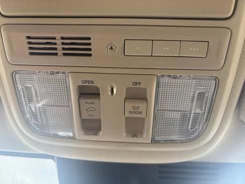 Used 2018 Honda CR-V EX-L image 23