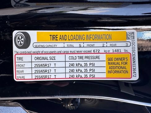 Used 2022 Chevrolet Colorado LT w/ Chrome Appearance Package RWD image 40