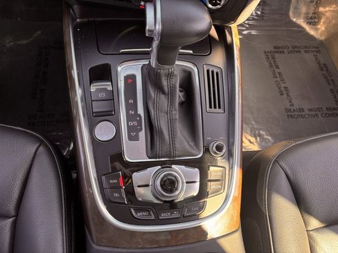 Used 2015 Audi Q5 2.0T Premium Plus w/ Technology Package image 16