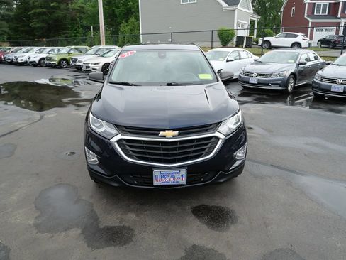 Used 2021 Chevrolet Equinox LS AWD/4WD image 3