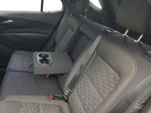 Used 2020 Chevrolet Equinox LT image 18