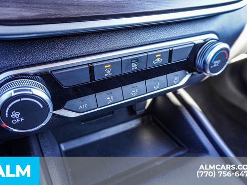 Used 2025 Nissan Altima 2.5 SV image 45