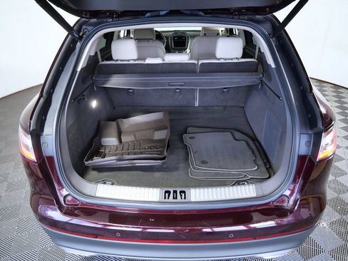 Used 2019 Lincoln Nautilus Reserve AWD/4WD image 28