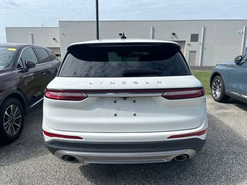 Used 2023 Lincoln Corsair AWD w/ Equipment Group 101A image 5