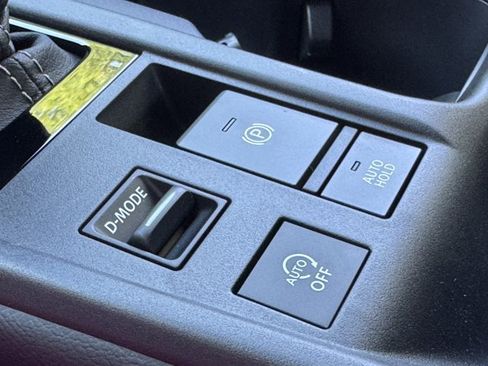 New 2026 Nissan Sentra SV w/ SV Convenience Package FWD image 10