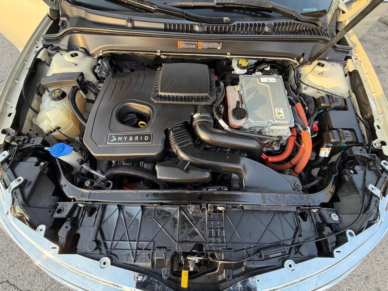 Used 2015 Lincoln MKZ Hybrid FWD image 11