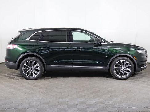 Used 2021 Lincoln Nautilus Reserve image 21