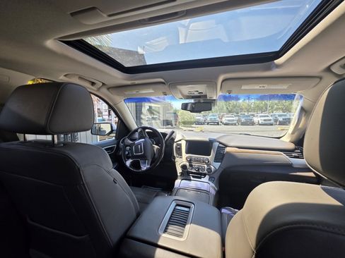 Used 2018 GMC Yukon Denali w/ Open Road Package image 17