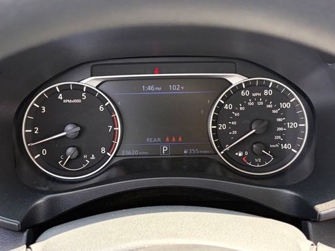 Used 2025 Nissan Altima 2.5 SV FWD image 12