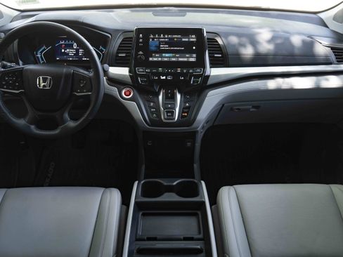 Used 2024 Honda Odyssey EX-L image 27