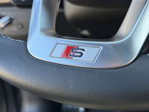 Used 2024 Audi SQ5 Premium image 22