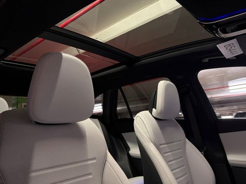 New 2026 Mercedes-Benz GLC 300 image 16
