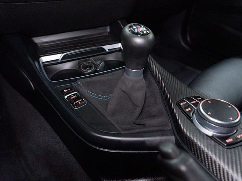 Used 2018 BMW M2 image 50