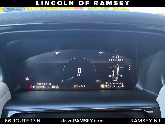 Used 2023 Lincoln Nautilus Reserve AWD/4WD image 18