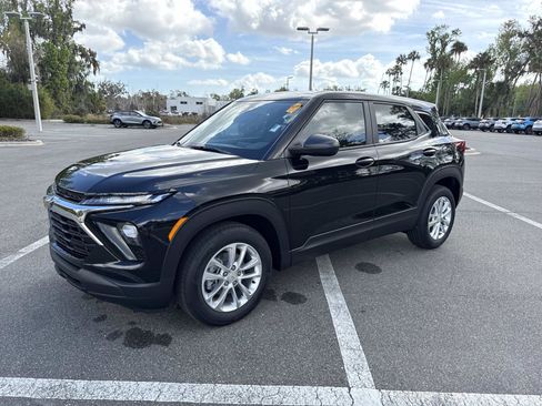 Used 2026 Chevrolet TrailBlazer LS w/ LS Confidence Package image 7