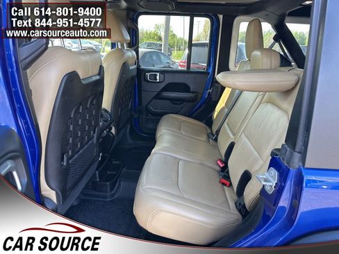 Used 2018 Jeep Wrangler Unlimited Rubicon AWD/4WD image 13