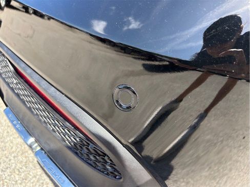 Used 2016 Mercedes-Benz GLE 63 AMG 4MATIC image 16