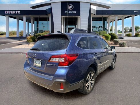 Used 2019 Subaru Outback 2.5i Limited AWD/4WD image 4