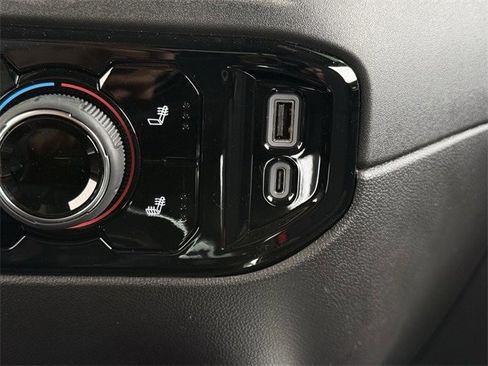 Used 2025 Chevrolet Silverado 1500 RST w/ Convenience Package II image 23