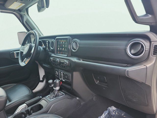 Certified 2020 Jeep Wrangler Unlimited Sahara AWD/4WD image 20