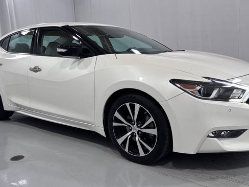 Used 2018 Nissan Maxima 3.5 SV FWD image 3