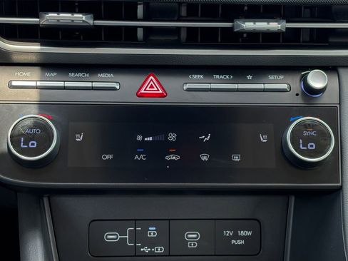 Used 2025 Hyundai Sonata SEL FWD image 26