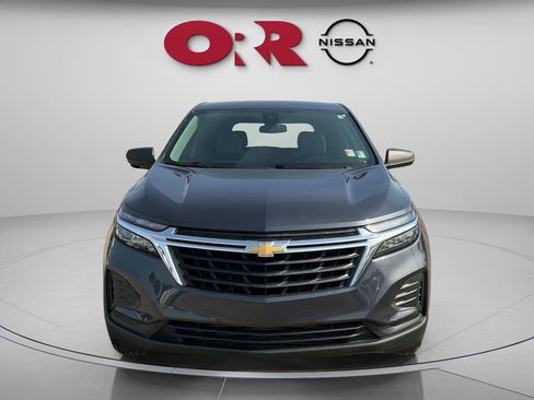 Used 2022 Chevrolet Equinox LS FWD image 2