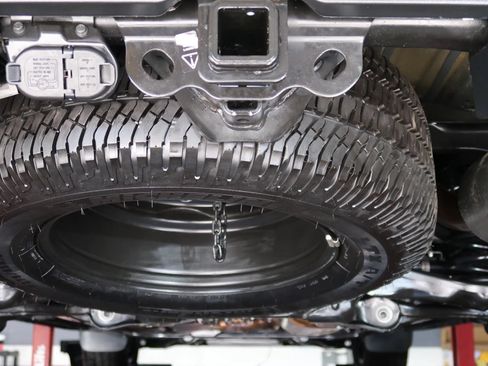 Used 2020 Toyota Sequoia TRD Pro AWD/4WD image 46