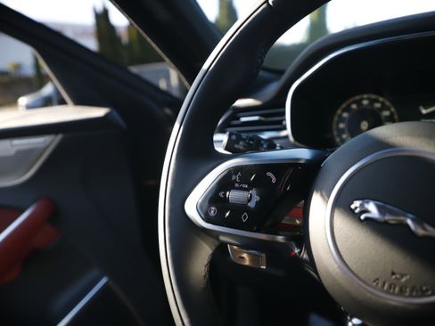New 2026 Jaguar F-PACE R-Dynamic S AWD/4WD image 29