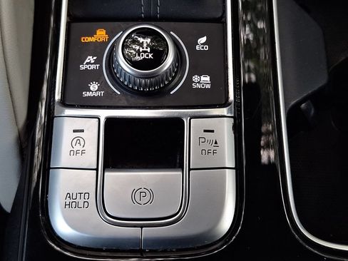 Used 2022 Kia Telluride S AWD/4WD image 23