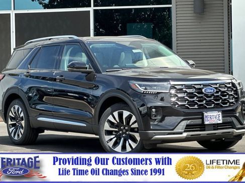 New 2026 Ford Explorer Platinum w/ LUX Leather Package AWD/4WD image 2