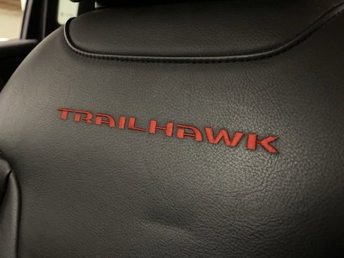 Used 2015 Jeep Renegade Trailhawk w/ Premium Leather Group image 64