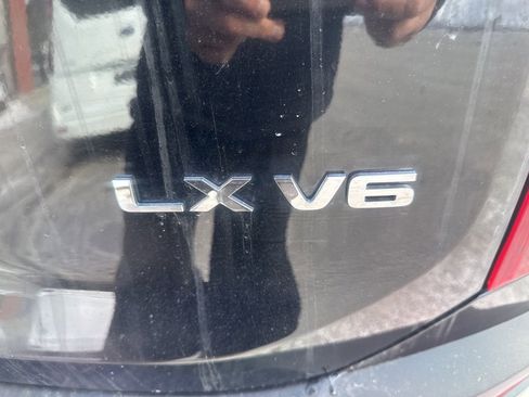 Used 2020 Kia Telluride LX image 15