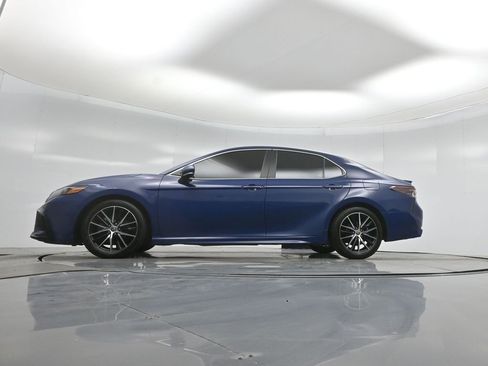 Used 2023 Toyota Camry SE w/ Cold Weather Package image 50