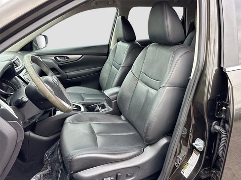 Used 2015 Nissan Rogue SL image 20