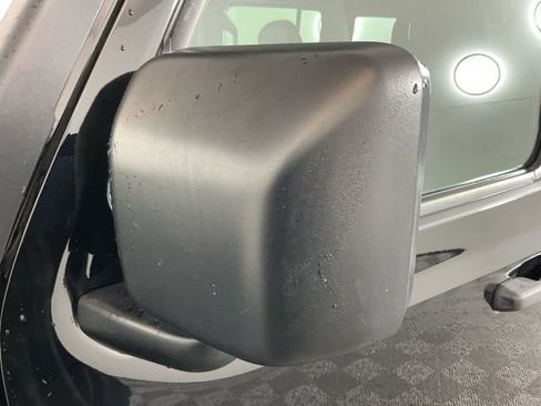 Used 2019 Jeep Wrangler Unlimited Rubicon w/ Uconnect 4C Nav & Sound Group image 10