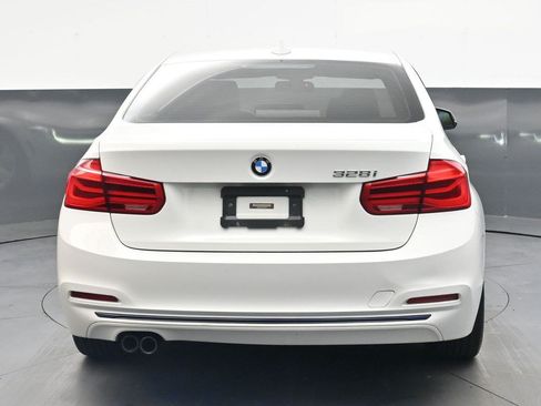 Used 2016 BMW 328i Sedan RWD image 5
