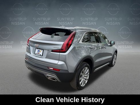 Used 2023 Cadillac XT4 Premium Luxury AWD/4WD image 5