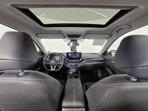 Used 2025 Nissan Altima 2.5 SR w/ SR Premium Package image 42