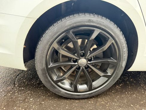 Used 2019 Audi A4 2.0T Premium w/ Convenience Package FWD image 34