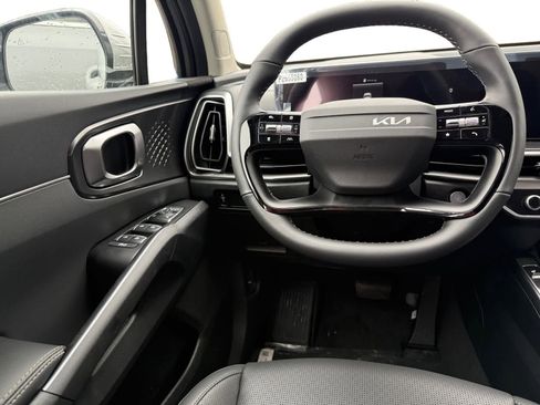 New 2026 Kia Sorento S image 10