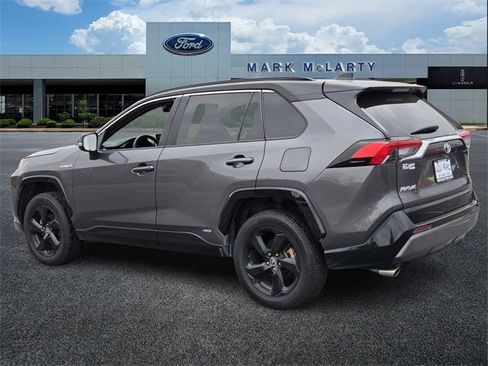 Used 2021 Toyota RAV4 XSE image 3