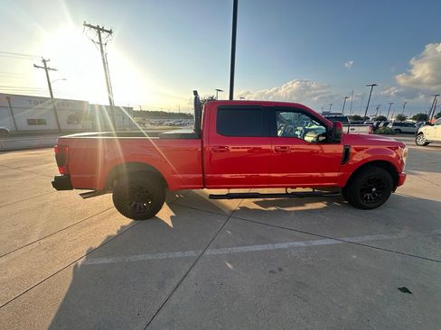 Used 2022 Ford F250 Lariat w/ Lariat Value Package RWD image 6