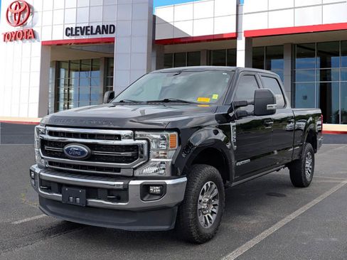 Used 2022 Ford F250 Lariat w/ Lariat Ultimate Package AWD/4WD image 4