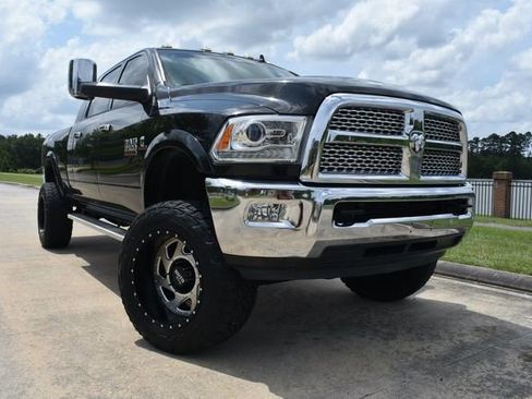 Used 2018 RAM 2500 Laramie w/ Off Road Package image 1